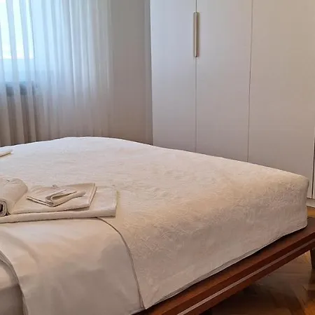 Dia Apartamento Split
